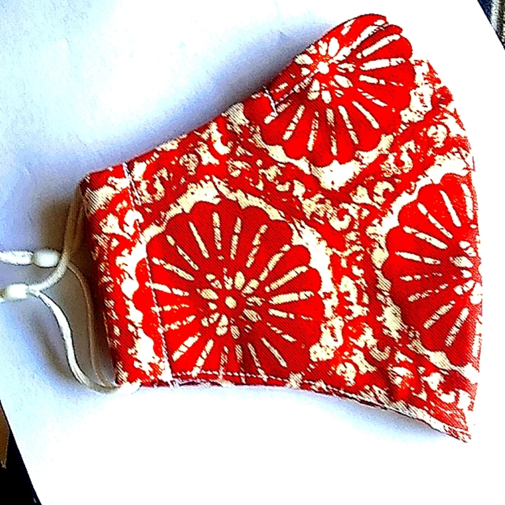 COPY - 100/100 Cotton face mask with 4 layers of protection.